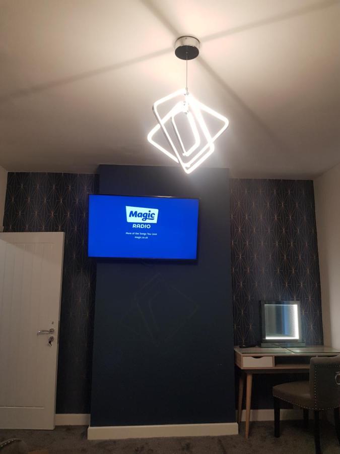 Highfields Living - All Rooms Ensuite- Free Wifi- Free Local Parking Шефилд Экстерьер фото